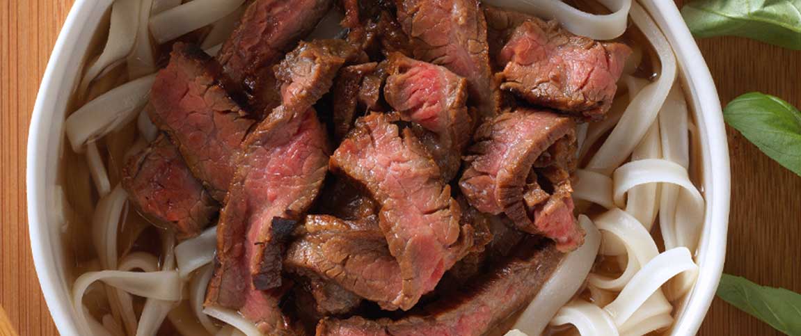 Hero - Full Width/performancefoodservice-Recipes-PHO_BEEF_NOODLE_SOUP-heroFull
