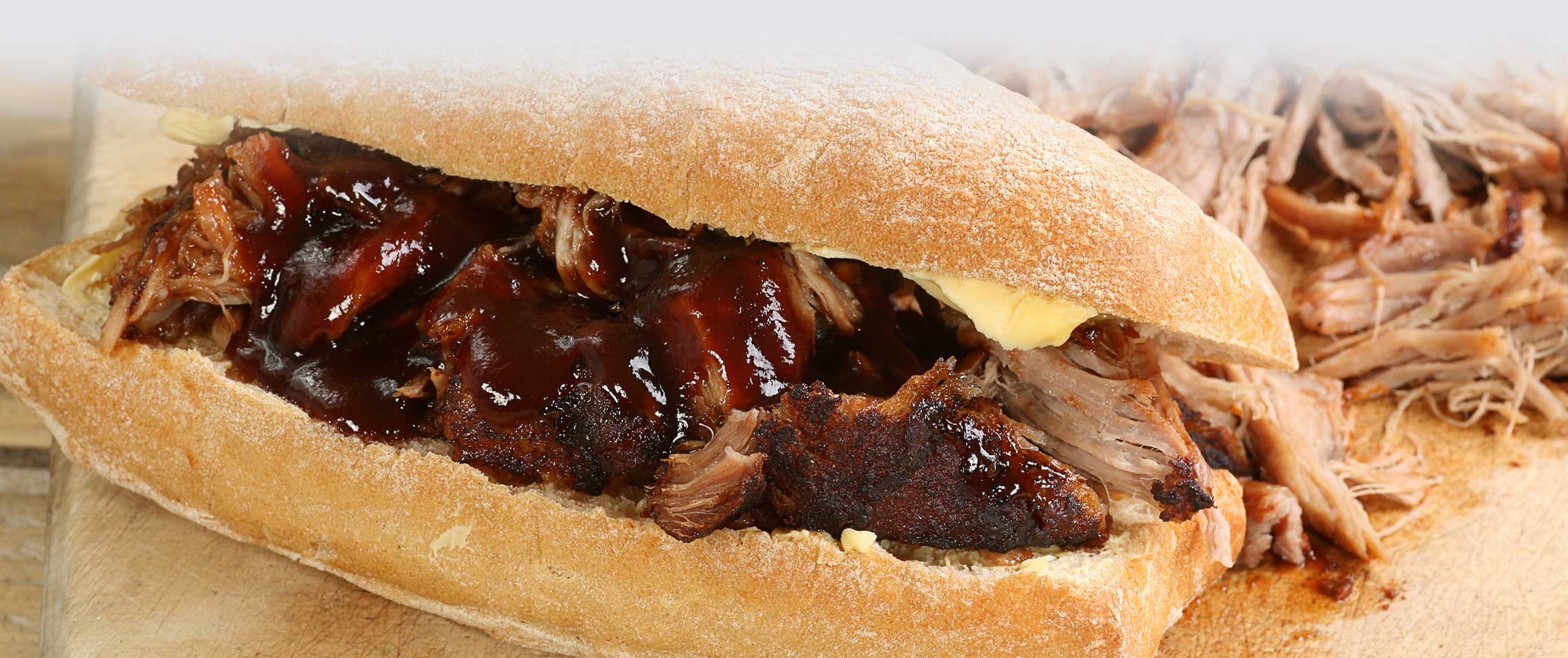 Hero - Full Width/performancefoodservice-recipes-PulledPorkwBalsamicQSauce-herofull