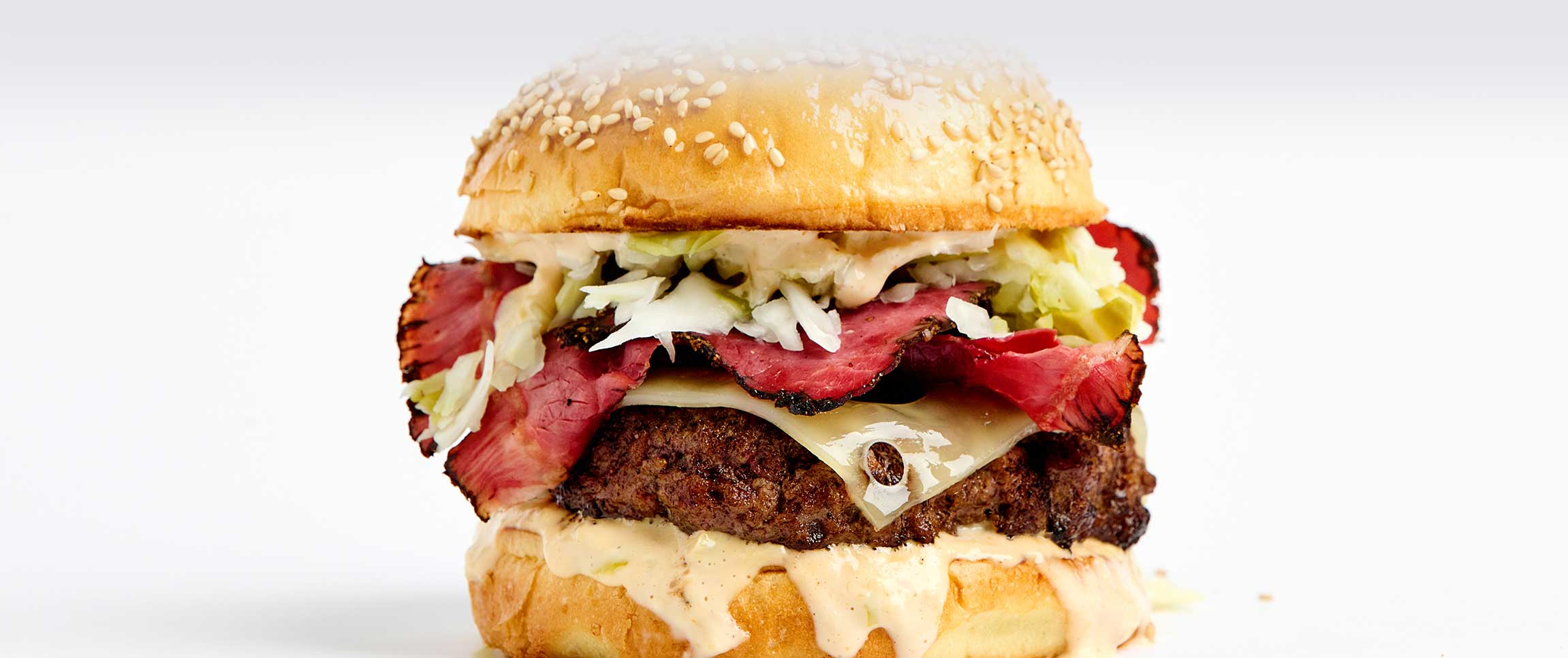 Hero - Full Width/performancefoodservice-DISHRecipes-BraveheartDeliBurger-herofull