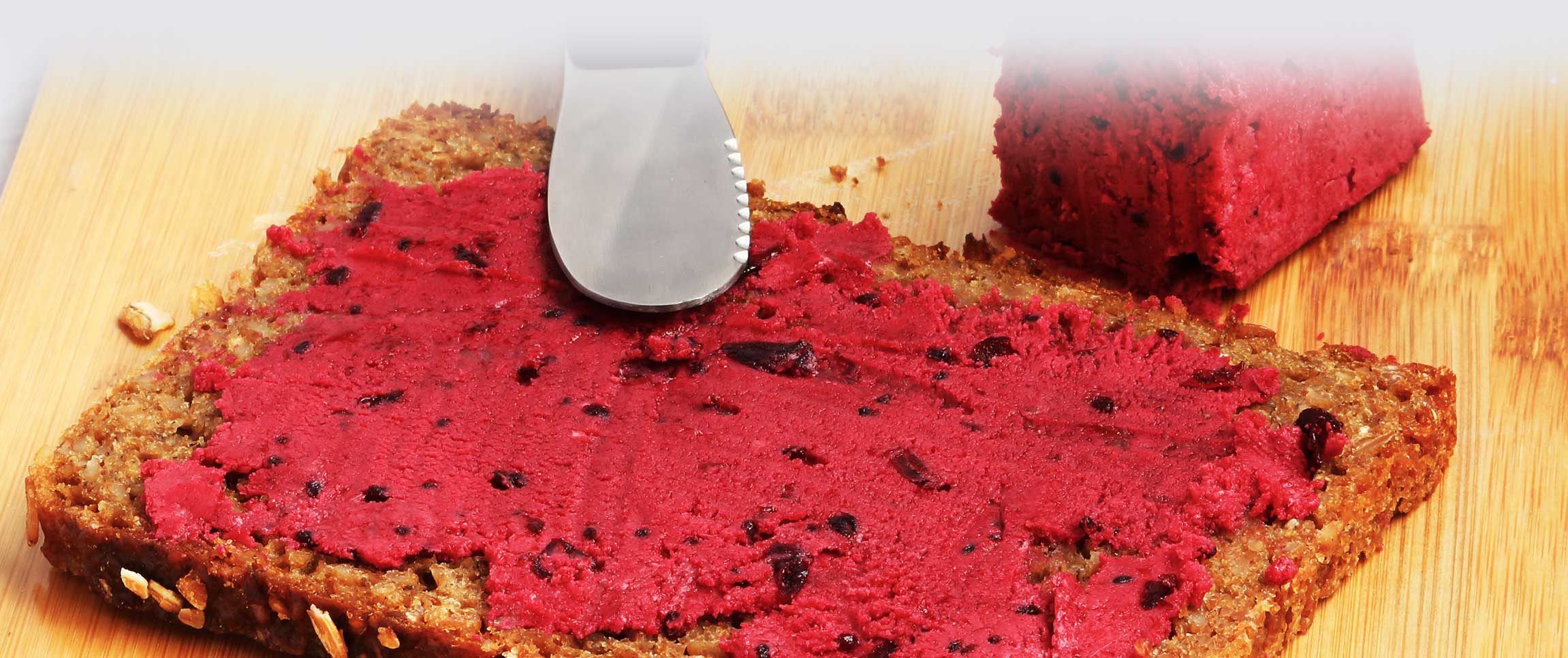 Hero - Full Width/performancefoodservice-CabernetCompoundButter-herofull