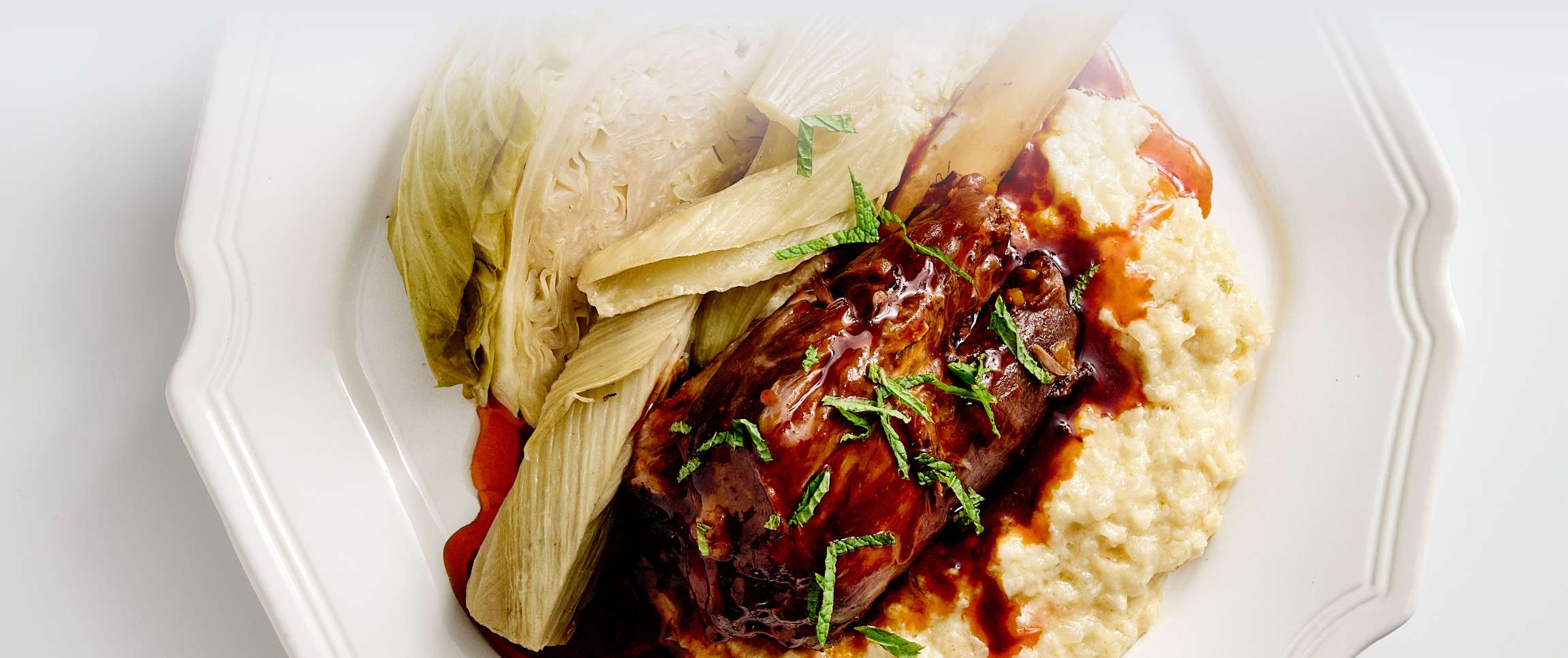 Hero - Full Width/Performancefoodservice-Recipes-Braised_Lamb_Shank-herofull