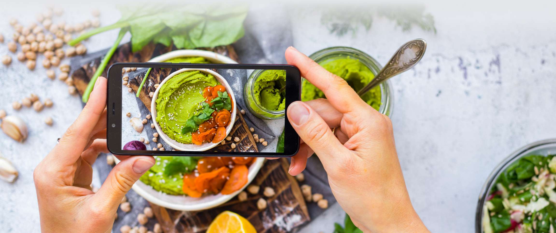 Articles/performancefoodservice-GetInspired-Talkin_Tok-heroFull