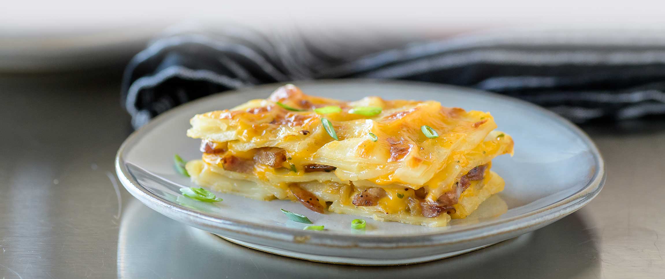 Hero - Full Width/performancefoodservice-recipes-BreakfastSausageAuGratin-herofull