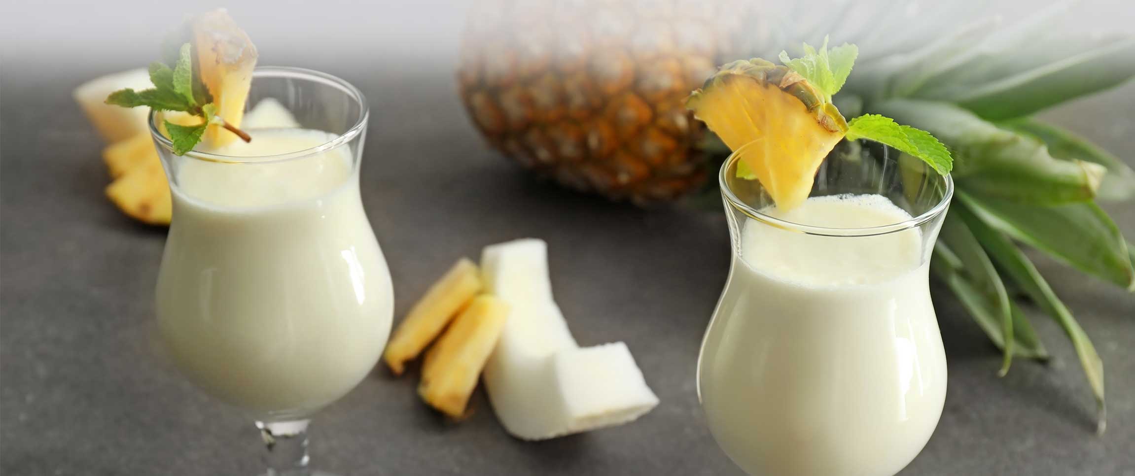 Hero - Full Width/performancefoodservice-recipe-PinaColada-HeroFull