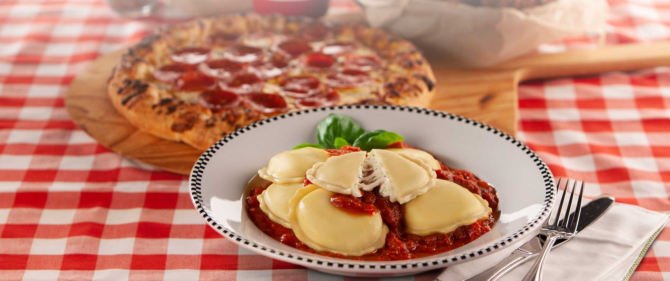 Hero - Full Width/performancefoodservice-Recipes-CheeseRavioliwithMarinaraSauce-heroFull