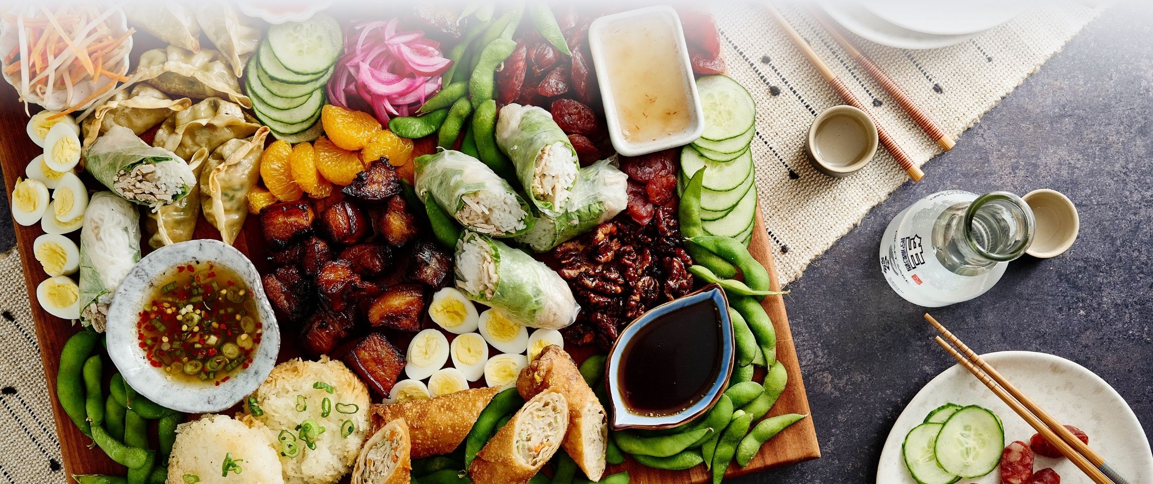Hero - Full Width/performancefoodservice-DISHRecipes-Allegiance_Charcuterie_Board-herofull