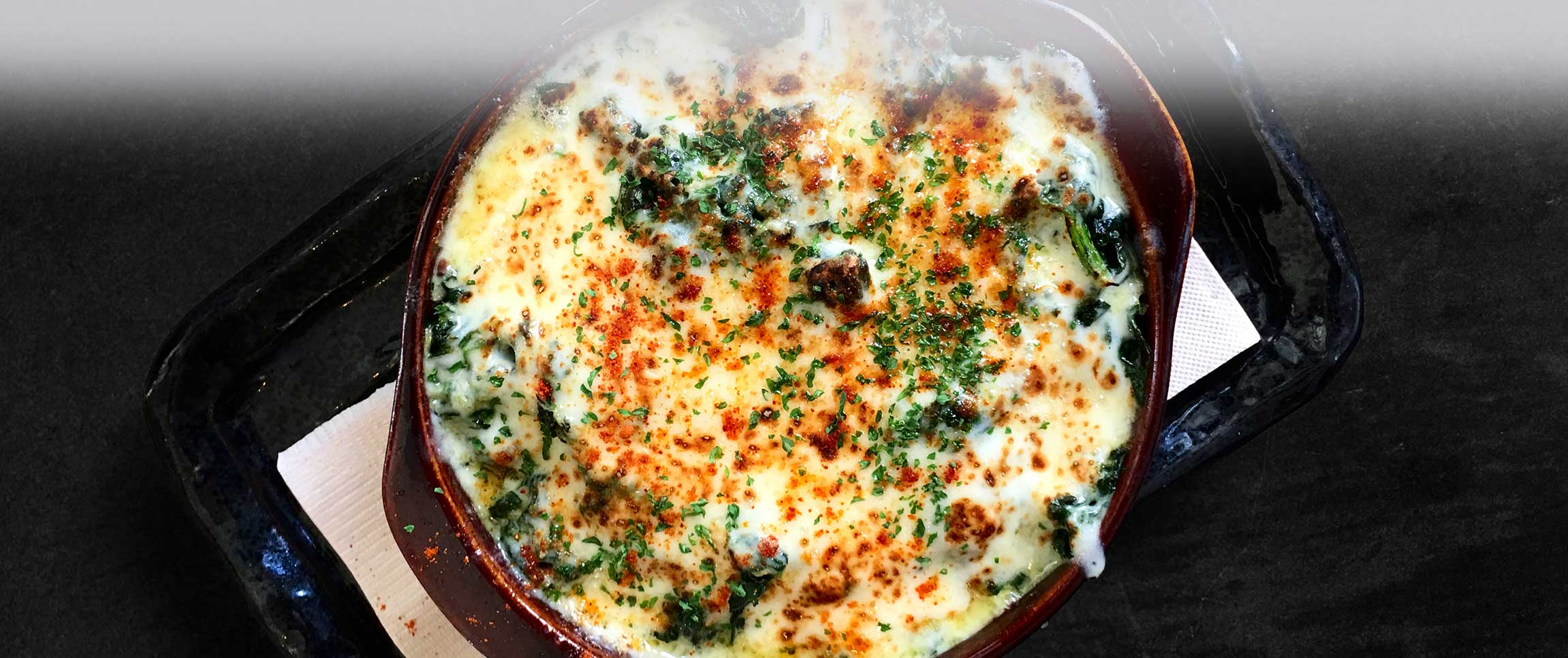 Hero - Full Width/Performancefoodservice-recipe-SpinachArtichokeBake-herofull