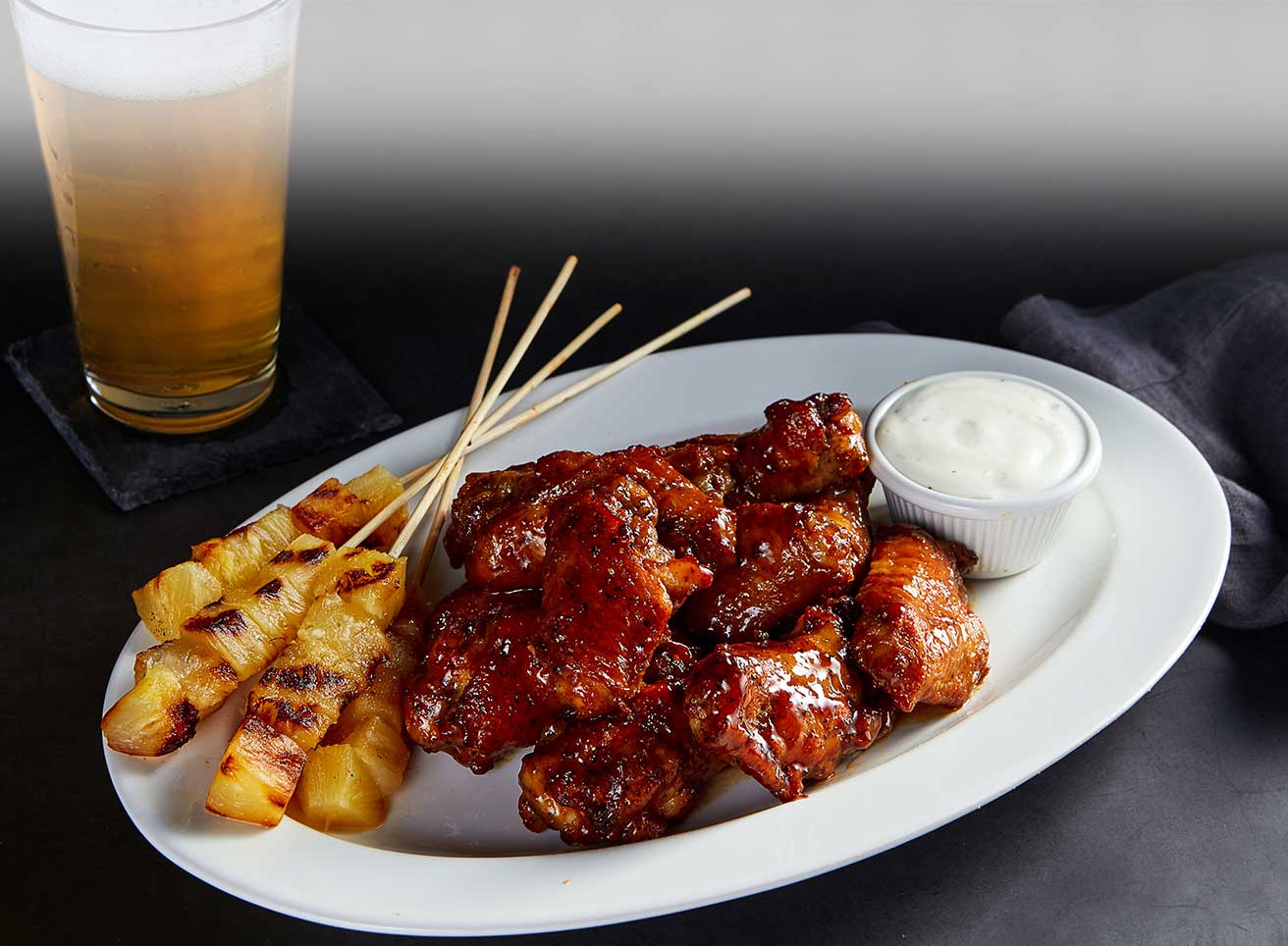 Hero - Half Width/performancefoodservice-Recipes-IslandHoneyGarlicWings