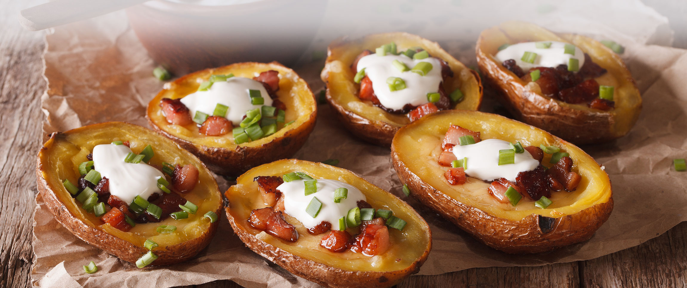 Hero - Full Width/performancefoodservice-Recipe-LoadedPotatoSkins-HeroFull