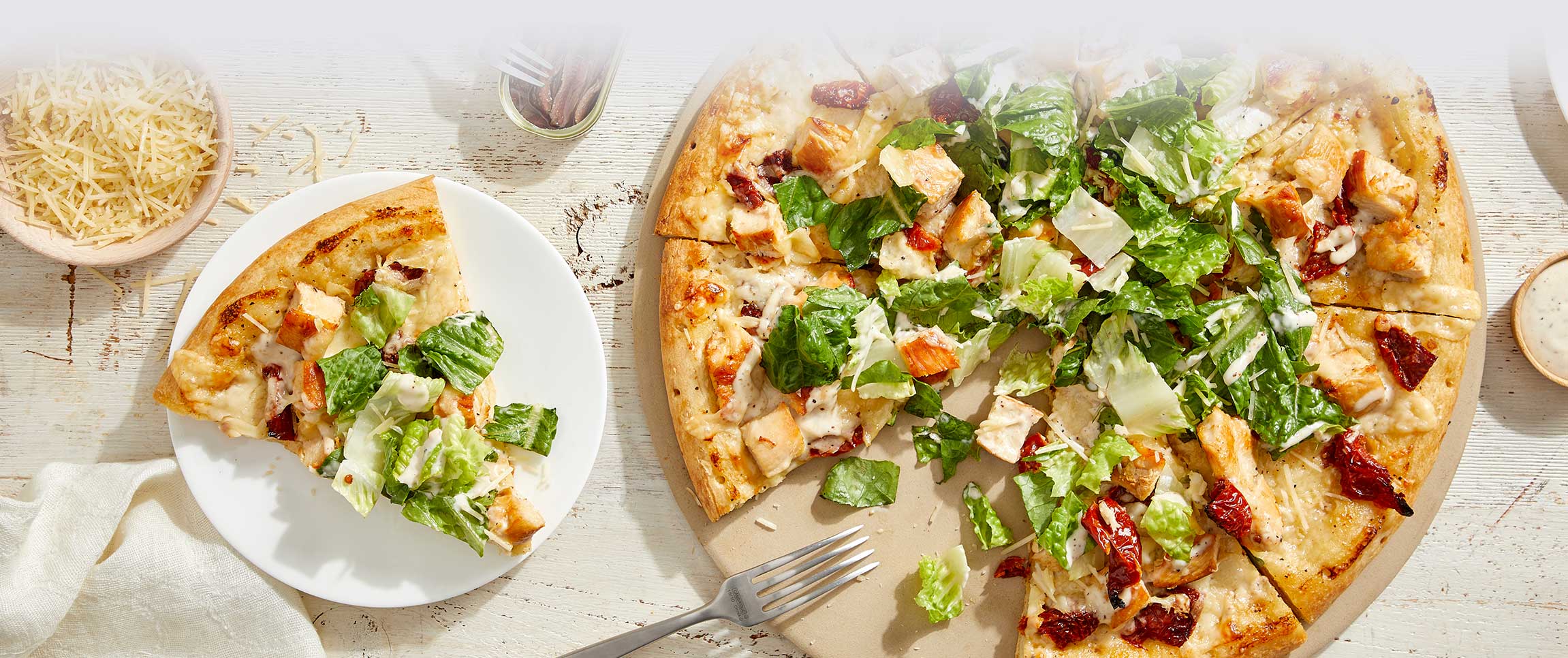 Hero - Full Width/performancefoodservice-DishRecipes-PizzaChickenCeasar-HeroFull