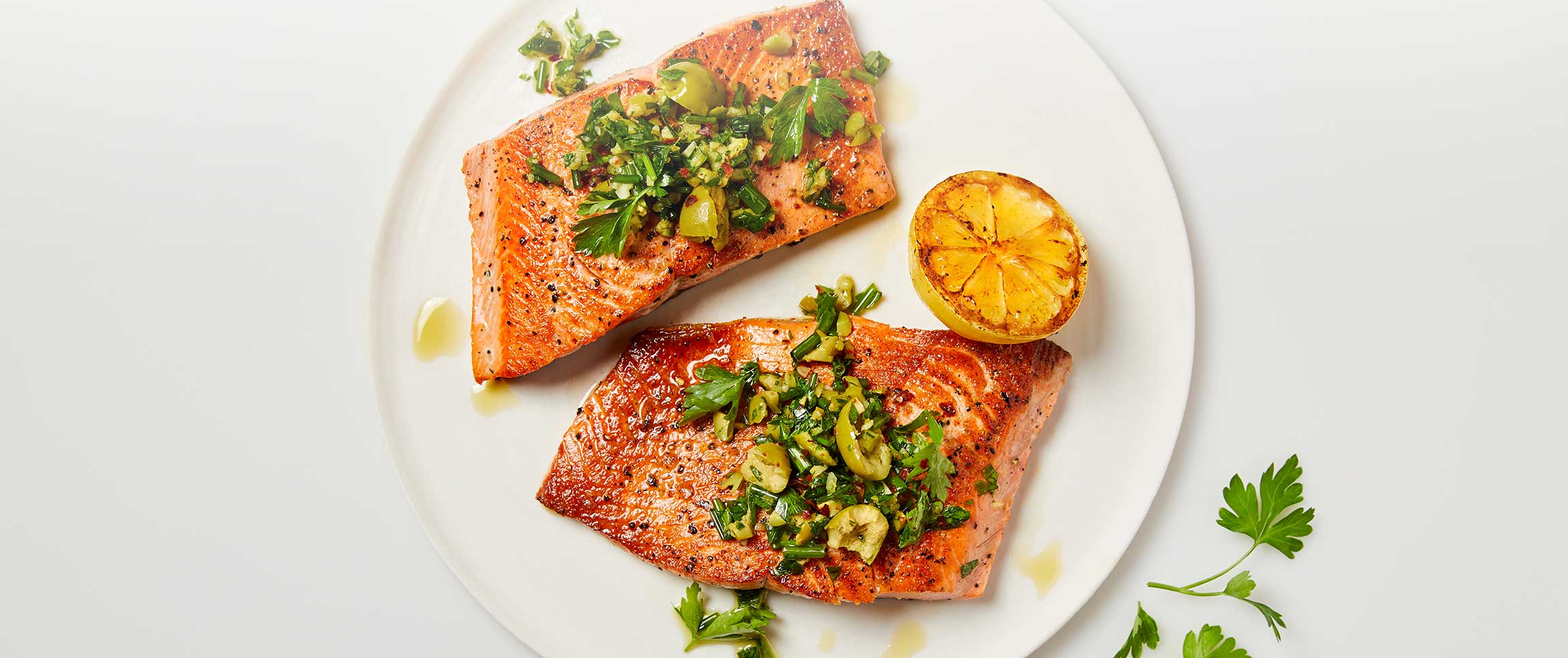 Hero - Full Width/performancefoodservice-Recipes-SearedSalmonGreenOliveSalsaVerde-heroFull