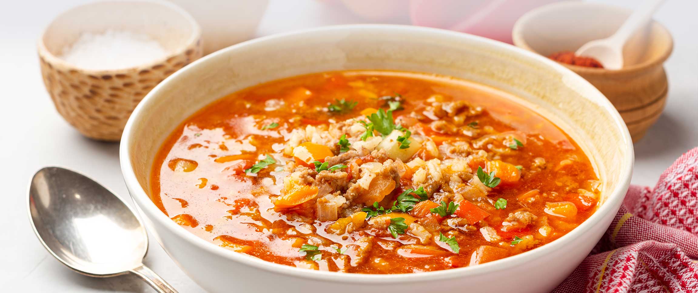 Hero - Full Width/Performancefoodservice-recipe-stuffedpeppersoup-herofull