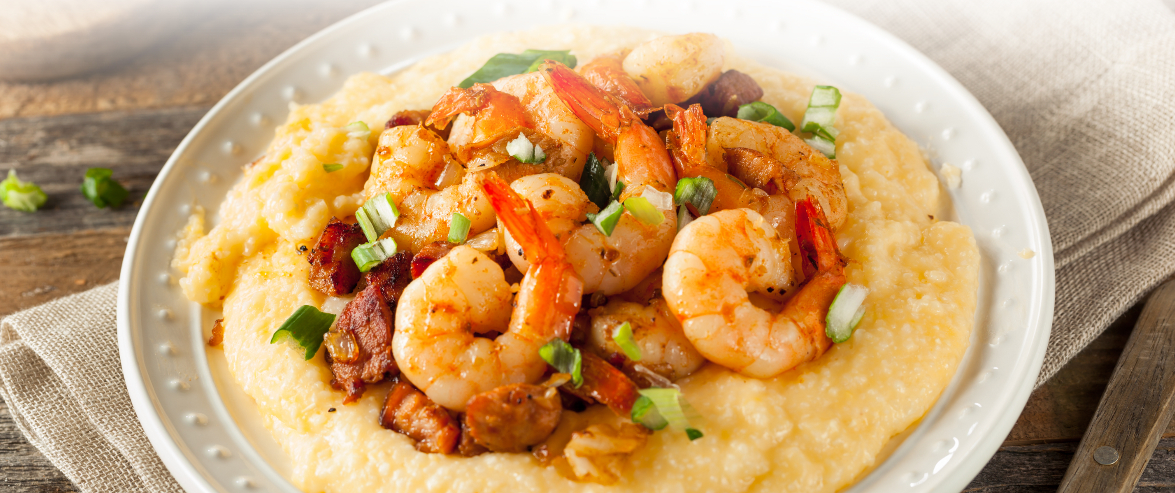 Hero - Full Width/performancefoodservice-Recipes-CheesyGritsCajunShrimp-heroFull