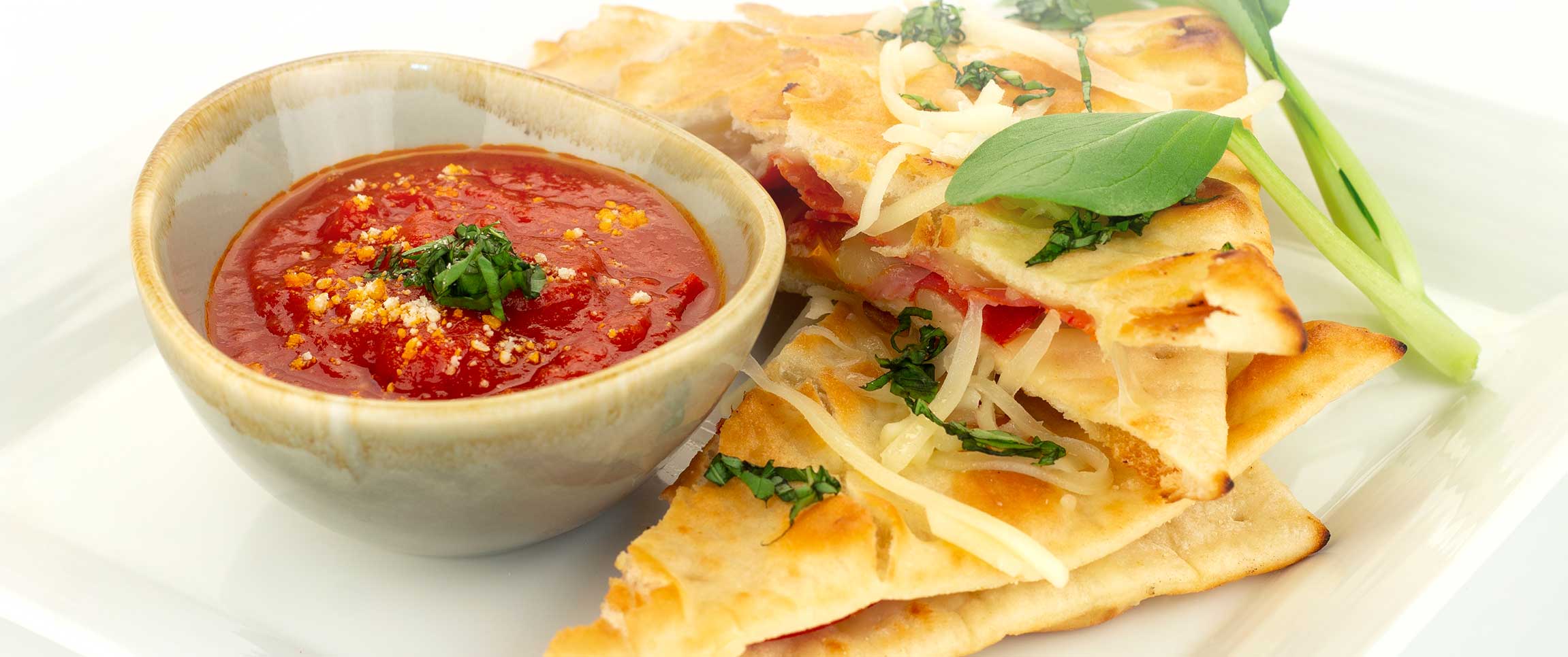Hero - Full Width/performancefoodservice-Recipes-Pizzadilla-HeroFull