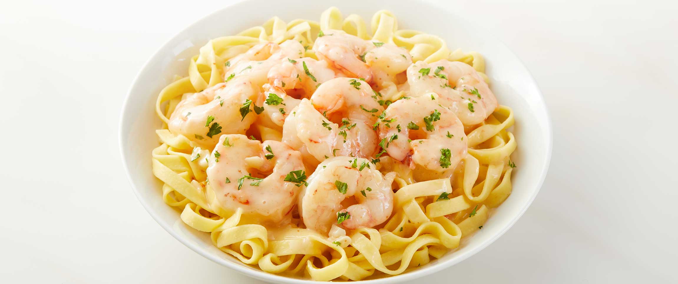 Hero - Full Width/performancefoodservice-Recipes-ShrimpMonterey-HeroFull