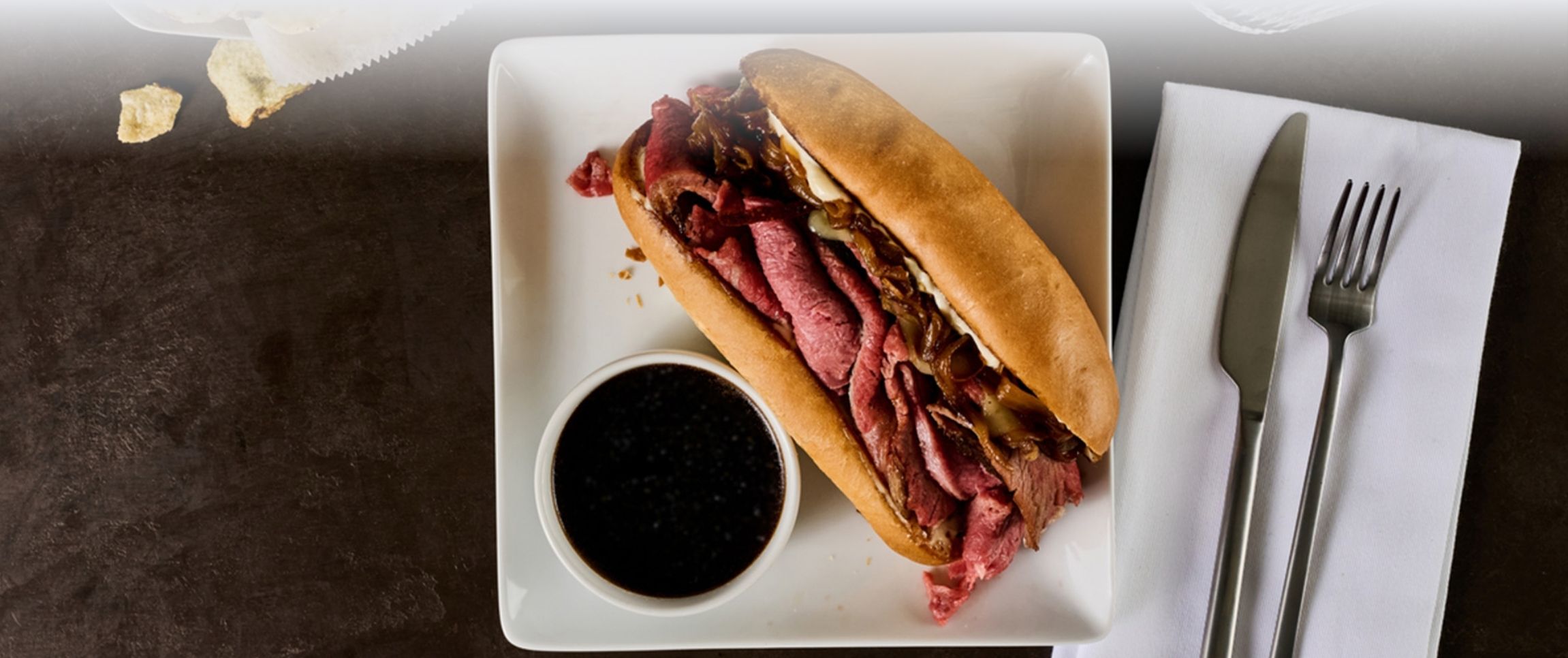 Hero - Full Width/performancefoodservice-Recipes-Prime_Rib_French_Dip-herofull