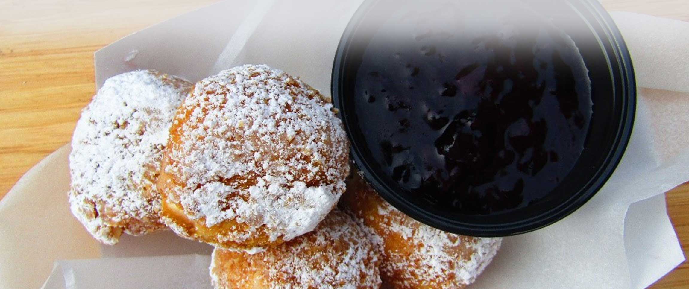 Hero - Full Width/performancefoodservice-recipes-CheesecakeSnowballs-HeroFull