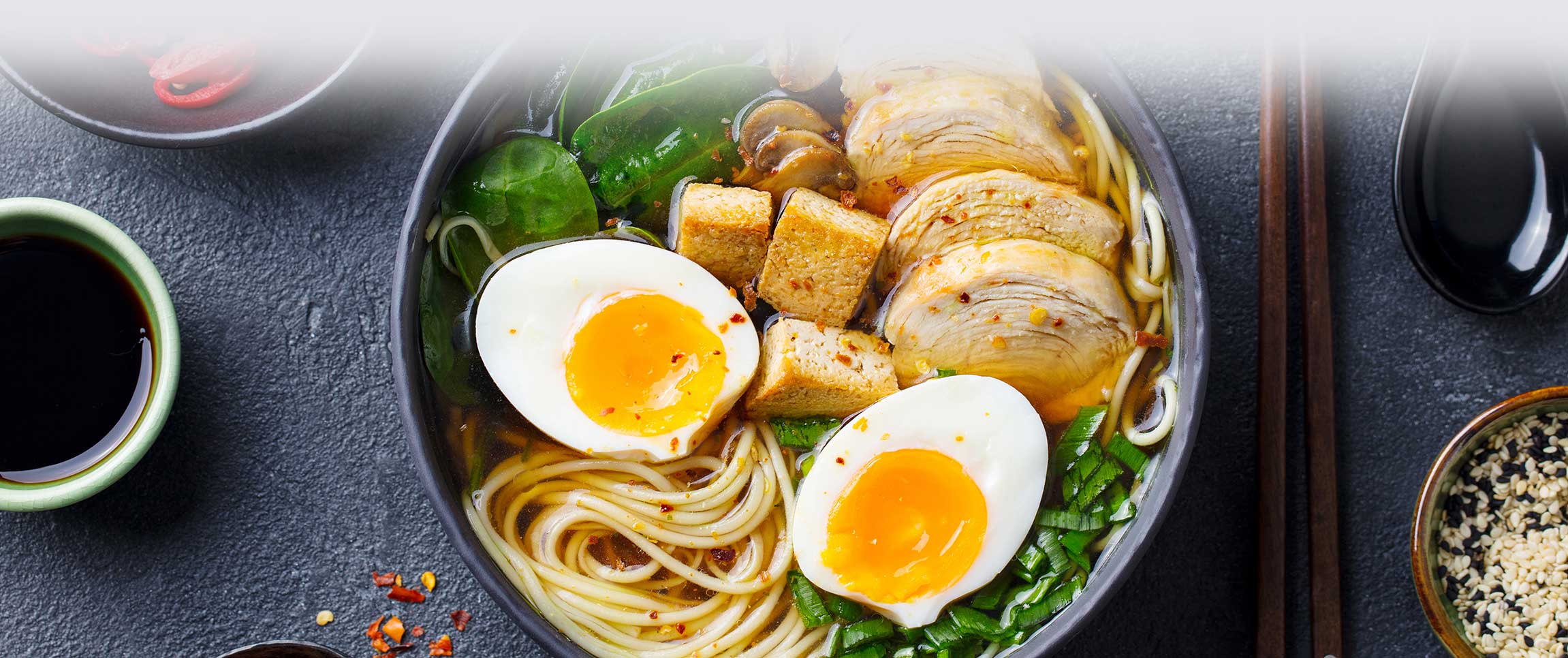Hero - Full Width/performancefoodservice-recipes-ChickenPaitanRamen-herofull