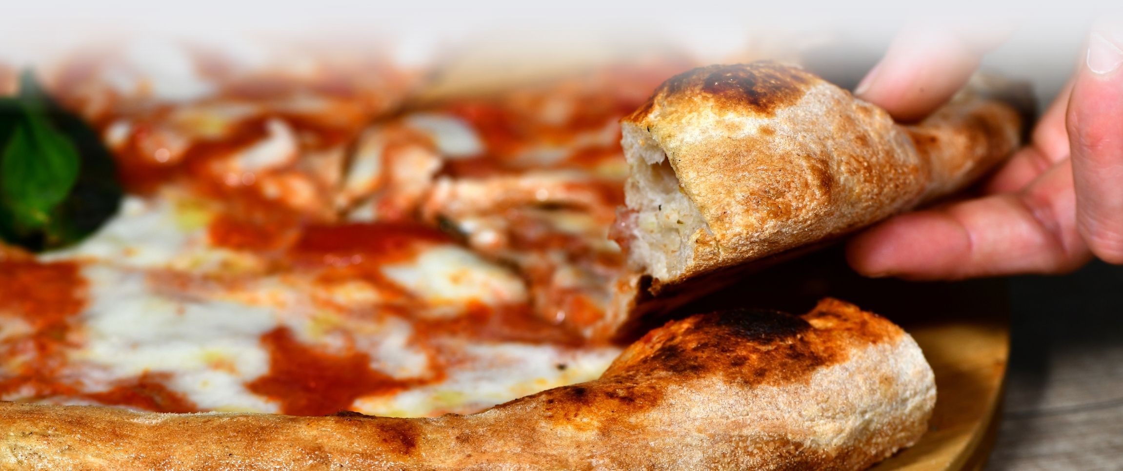 Articles/performancefoodservice-GetInspired-Simplifying_the_Slice-herofull