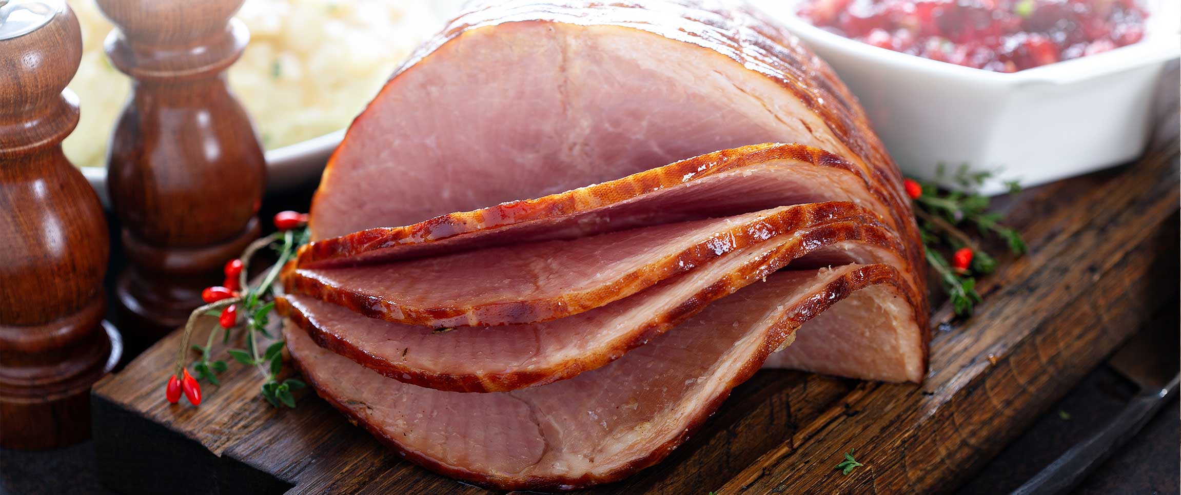 Articles/performancefoodservice-GetInspired-HolidayMeat-heroFull