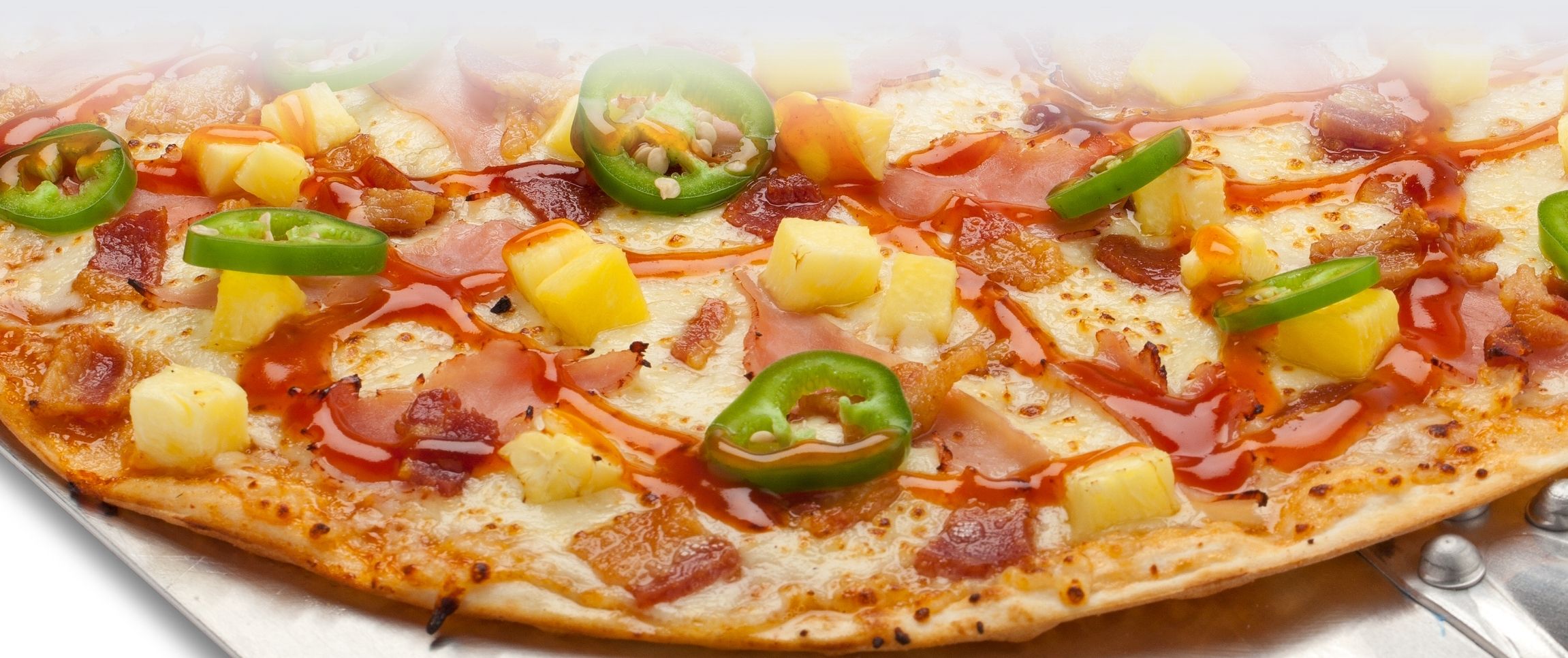 Hero - Full Width/performancefoodservice-Recipes-Hot_Honey_Hawaiian_Pizza_N-herofull