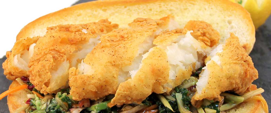 Hero - Full Width/performancefoodservice-Recipes-SPICYBATTEREDCOD_POBOY-heroFull