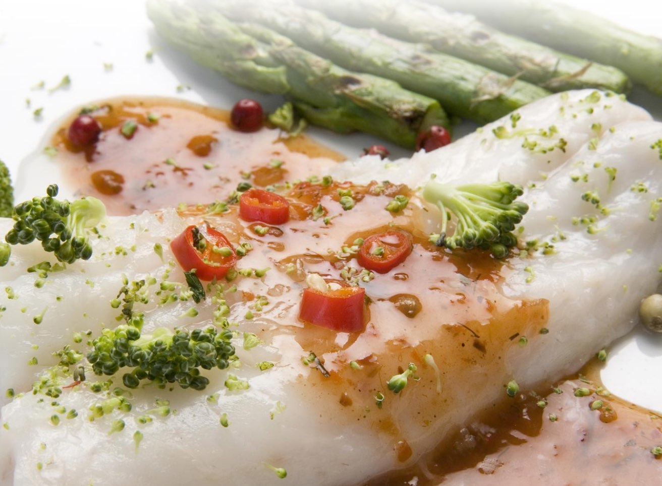 Hero - Half Width/performancefoodservice-Recipes-CATFISH_ASPARAGUS-heroHalf