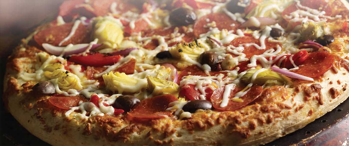 Hero - Full Width/performancefoodservice-Recipes-MEDPEPPERONIPIZZA-heroFull