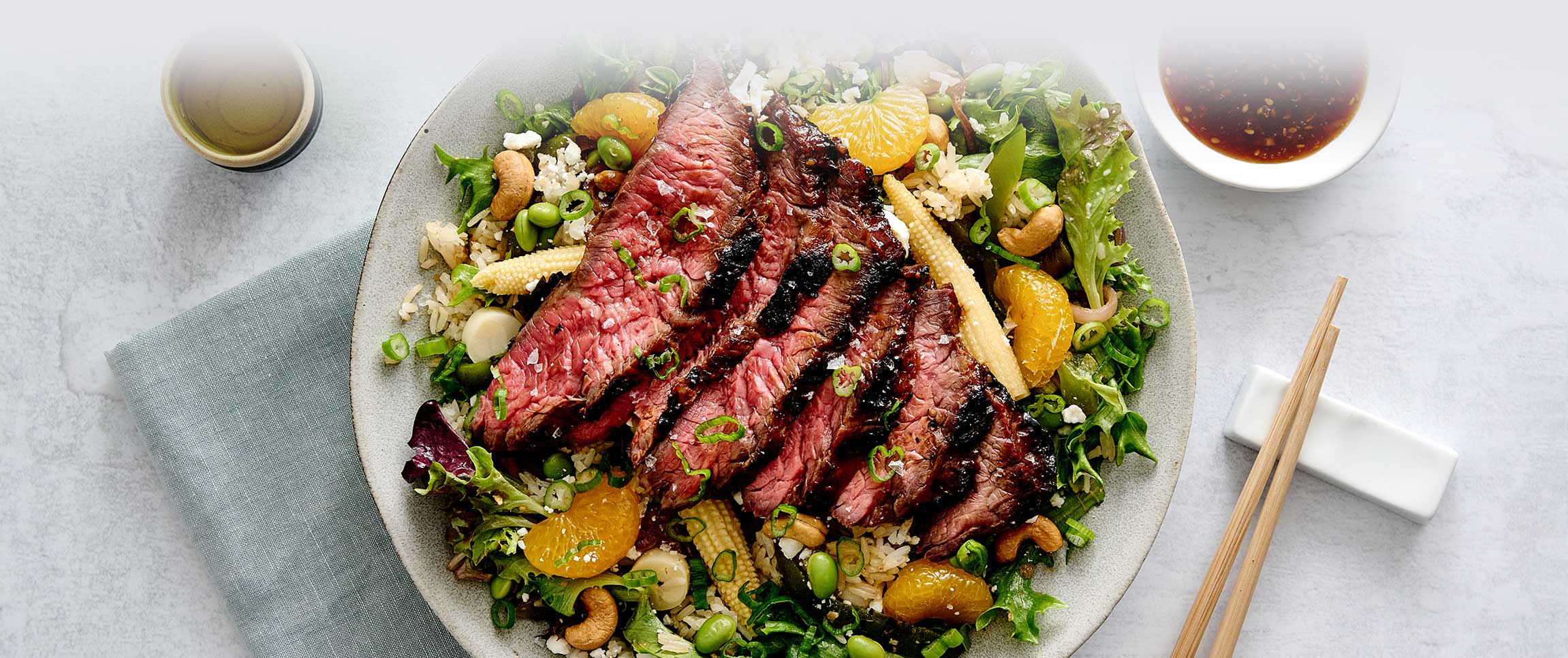 Hero - Full Width/performancefoodservice-DISHRecipes-JasmineTeriyakiBeefSalad-herofull