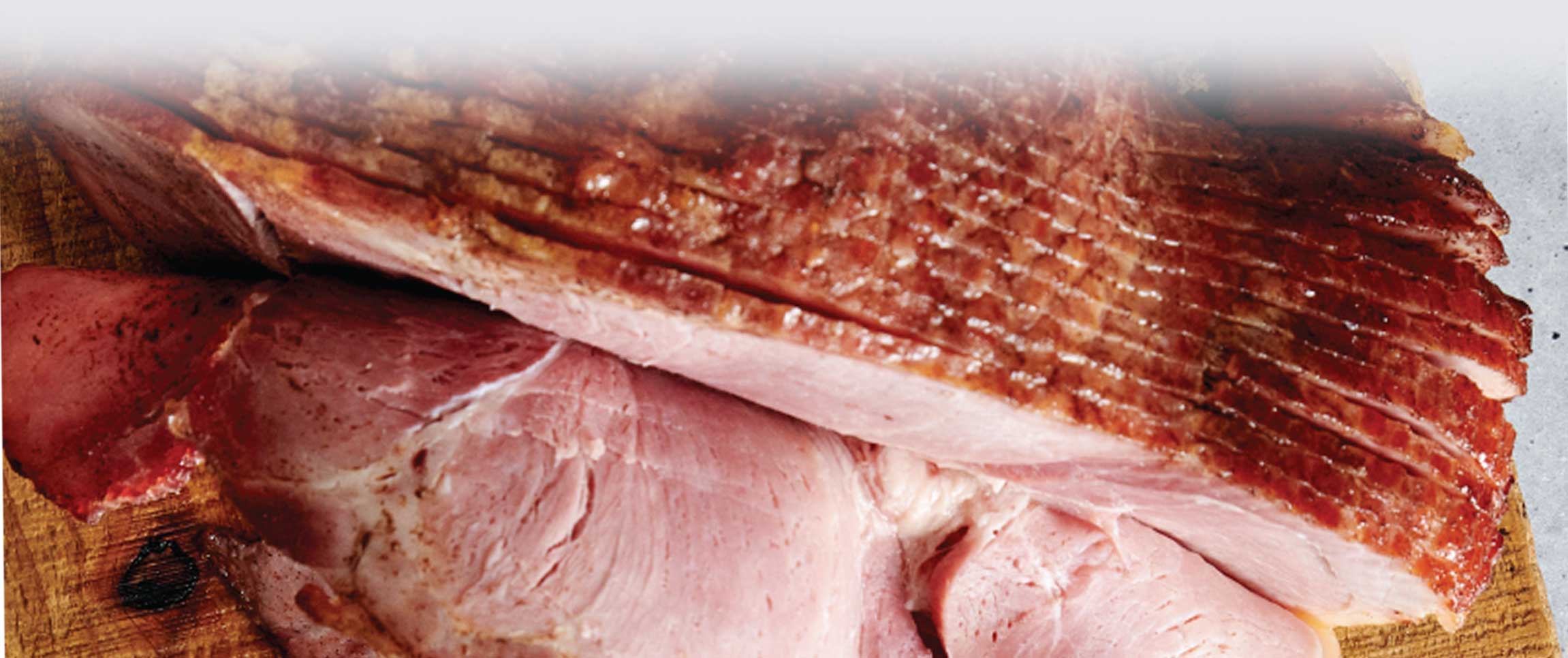 Hero - Full Width/Performancefoodservice-Recipes-Glazed_Spiral_Ham--edit-herofull