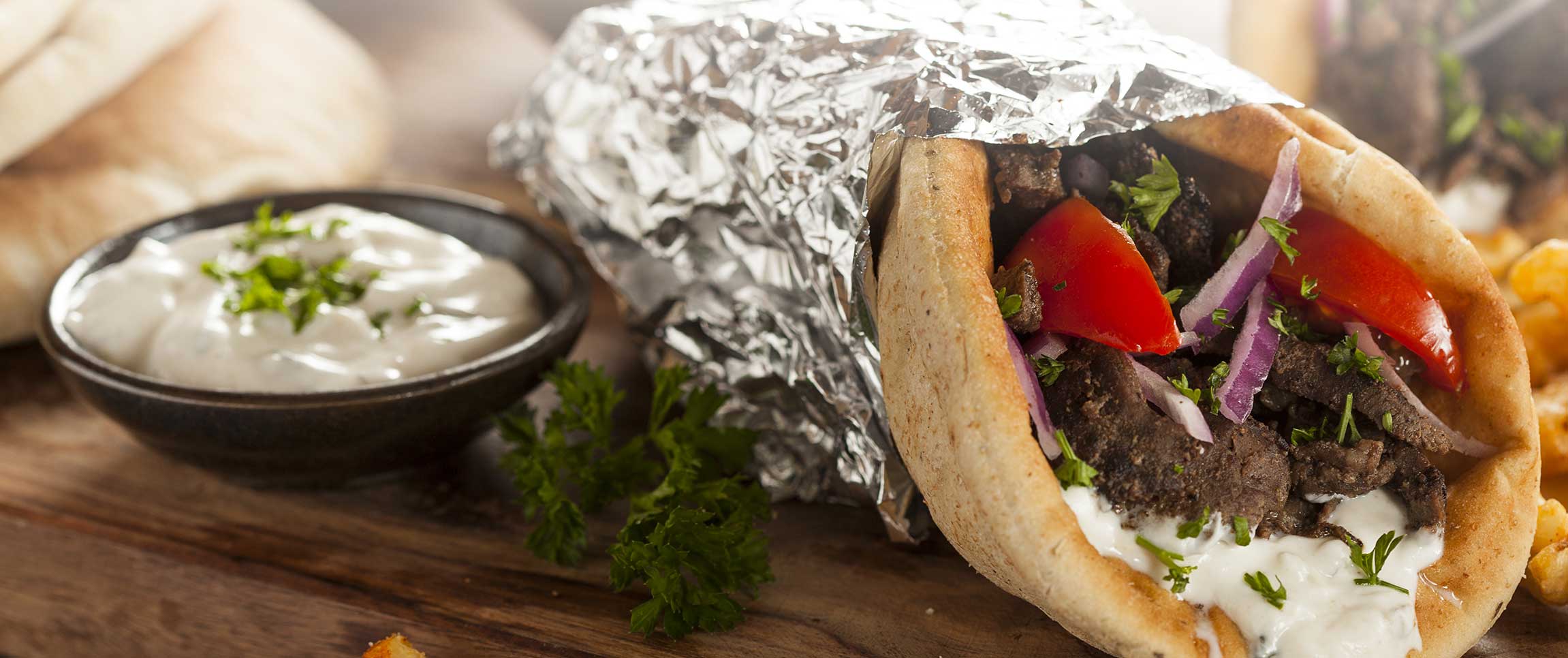 Articles/performancefoodservice-GetInspired-GreekFood-heroFull