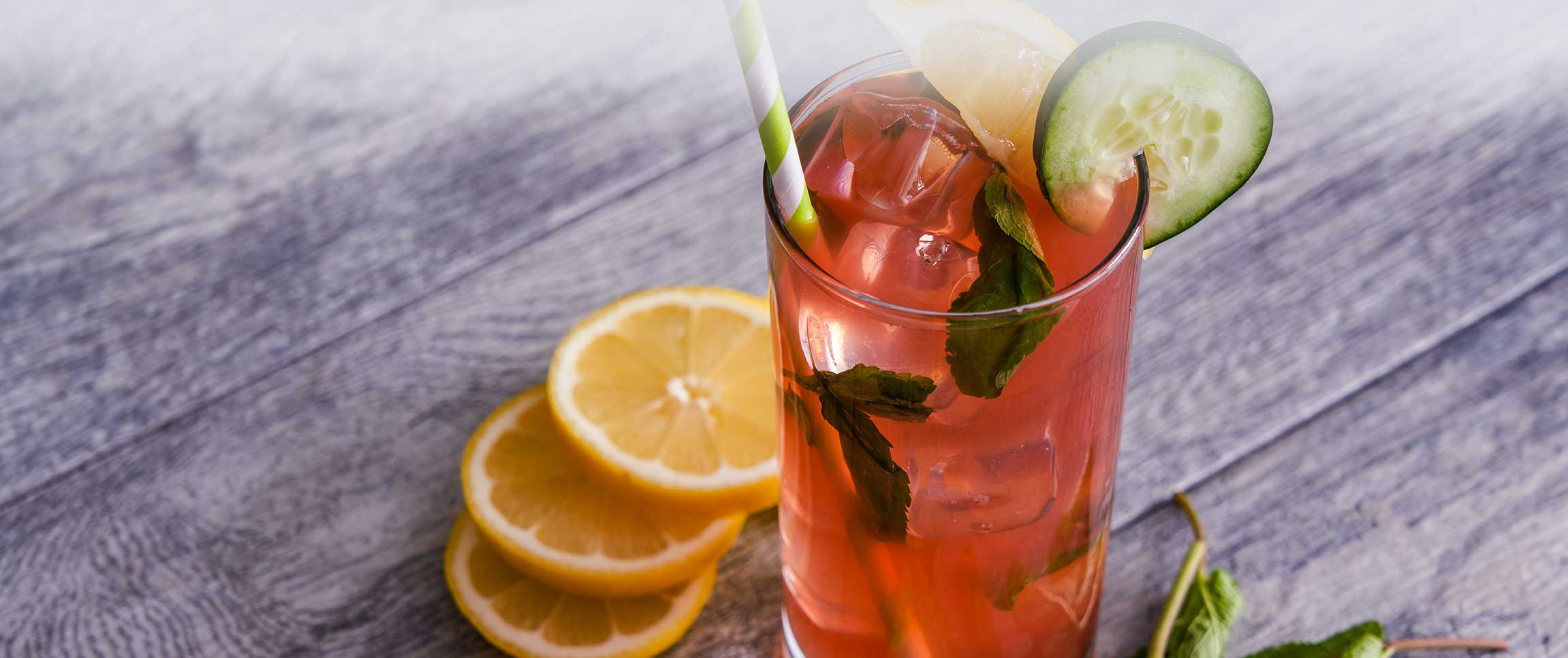Hero - Full Width/Performancefoodservice-recipes-Watermelon-mint-lemonade-cocktail-HeroFull