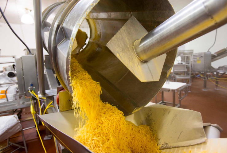 Whats New/Performancefoodservice-WhatsNew-Cheese-Processing-image