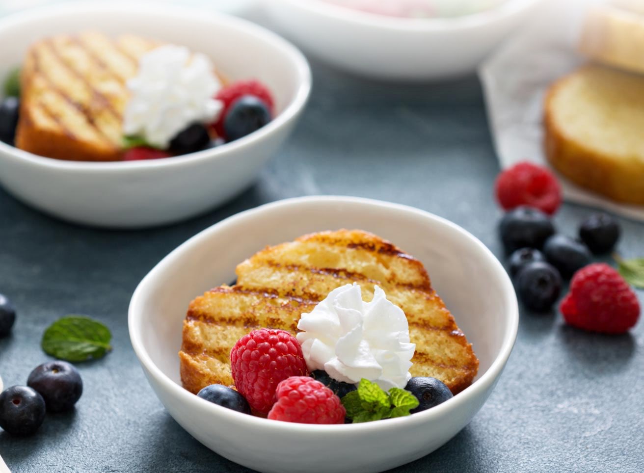Hero - Half Width/performancefoodservice-Recipes-GRILLEDPOUNDCAKE-heroHalf