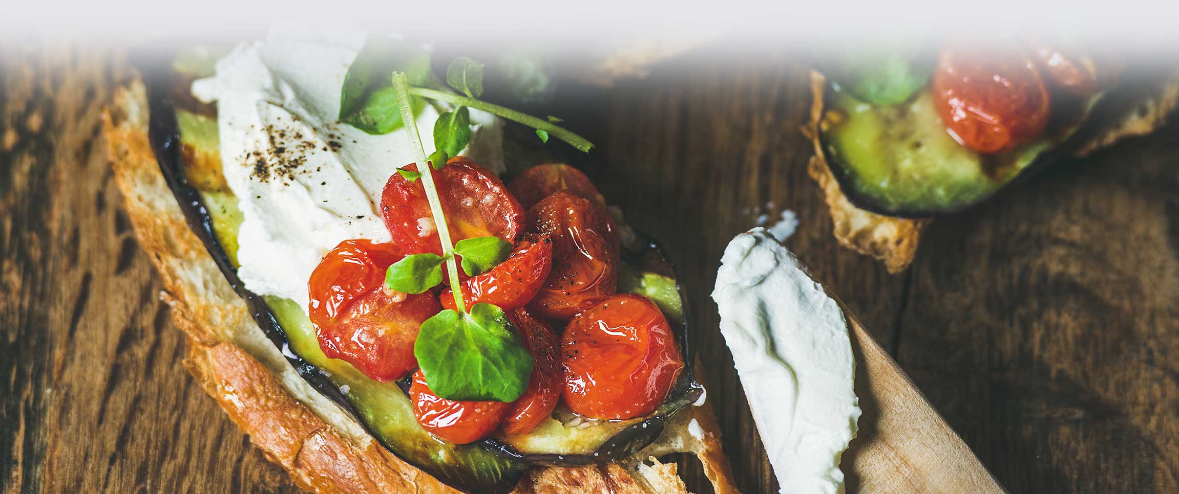 Hero - Full Width/performancefoodservice-recipes-EggplantBruschetta-herofull