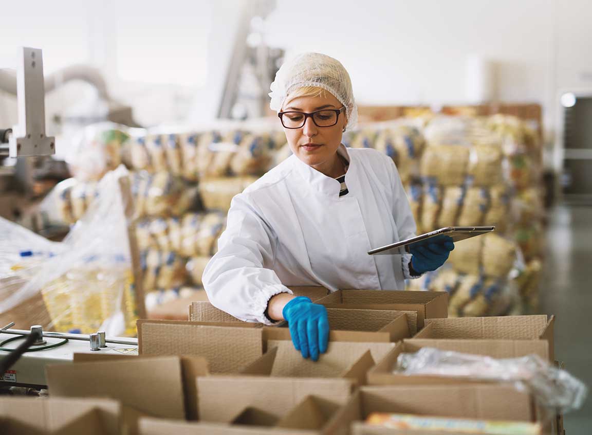 Hero - Half Width/performancefoodservice-ManageYourOrder-TRACSDirect_new-herohalf