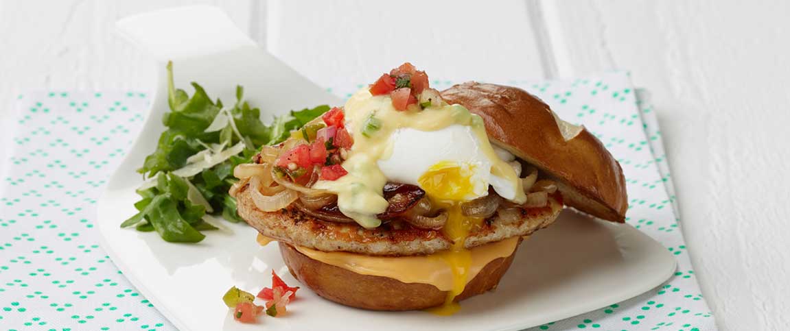 Hero - Full Width/performancefoodservice-Recipes-EGGSBENEDICT-heroFull