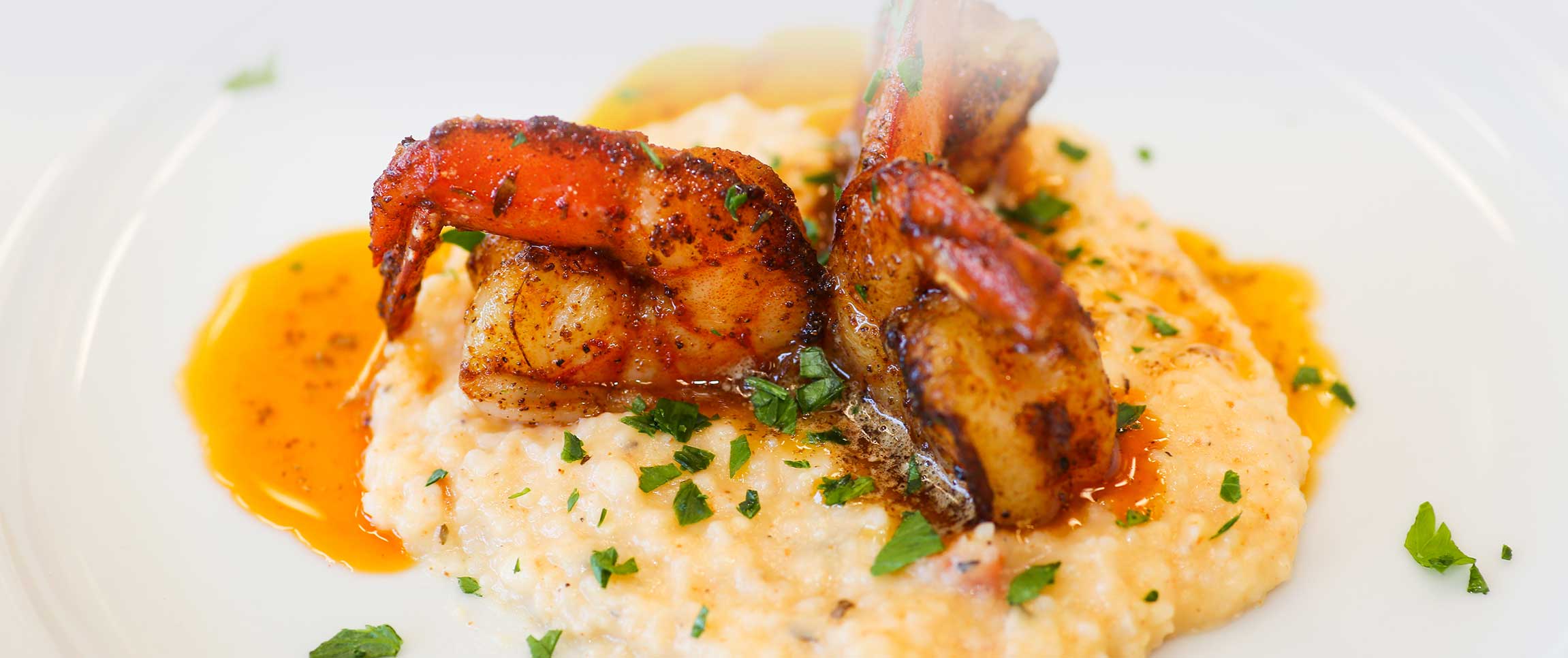 Hero - Full Width/performancefoodserviceRecipeBayWindsShrimpGritsHeroFull
