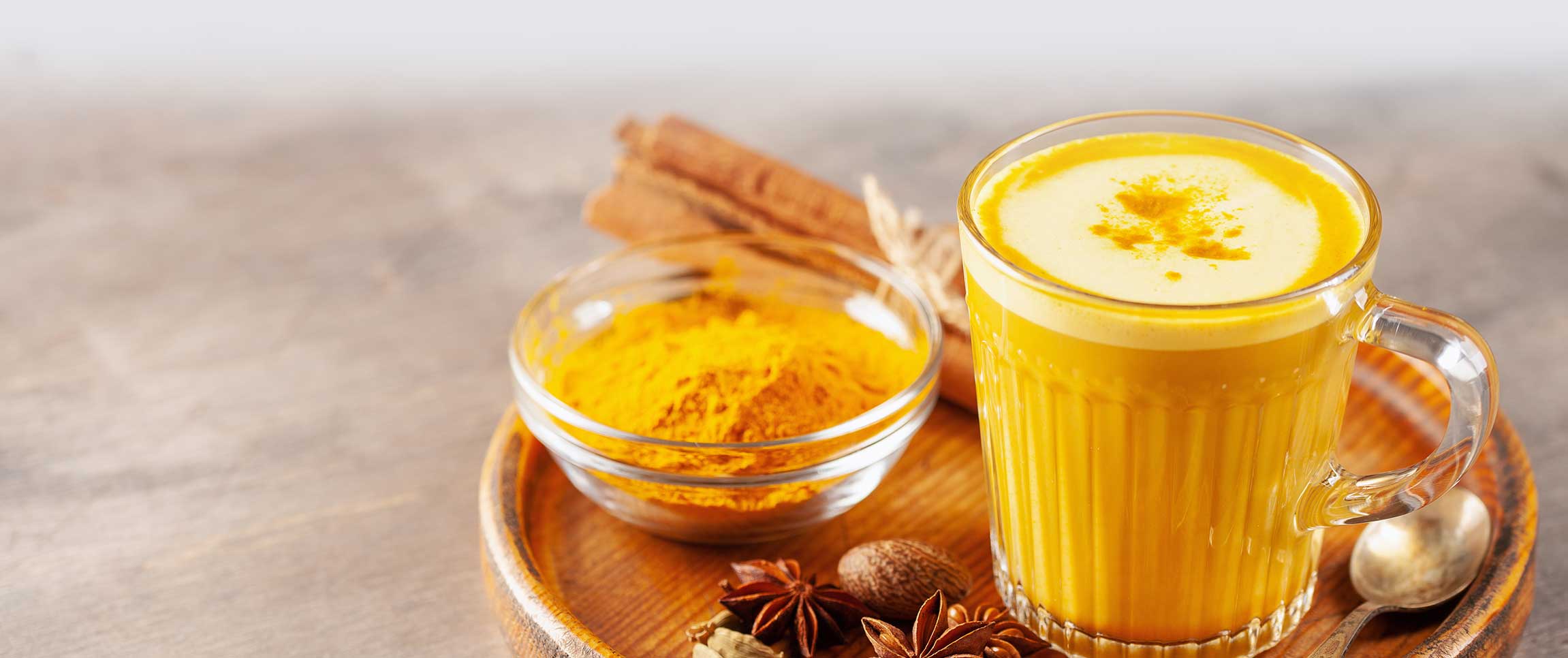 Hero - Full Width/performancefoodservice-Recipe-TurmericLatte-Herofull
