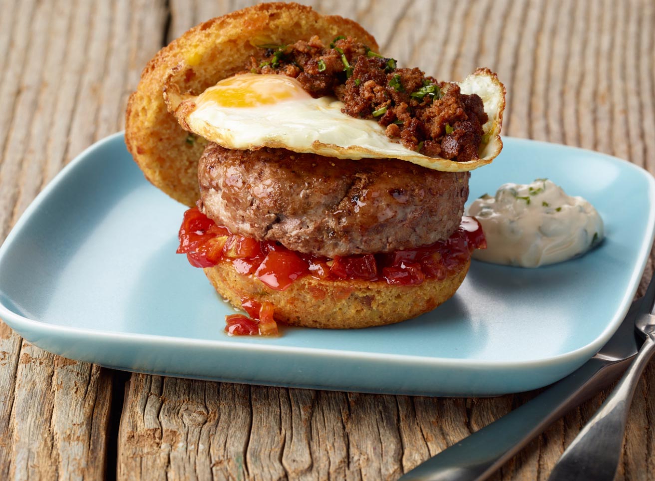 Hero - Half Width/performancefoodservice-Recipes-TURKEY_CHORIZO_BURGER-heroHalf