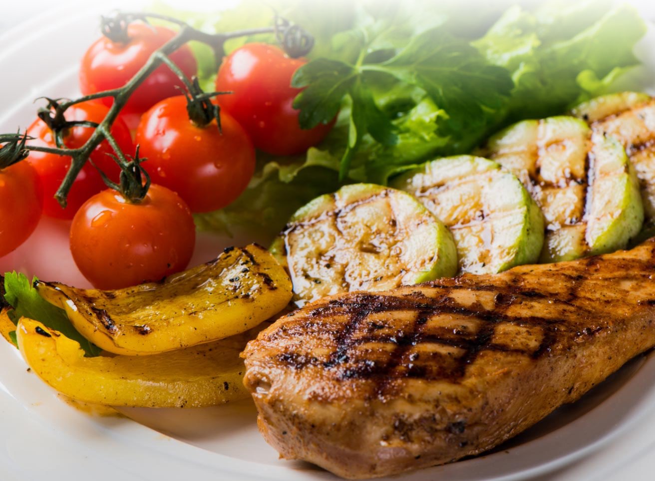 Hero - Half Width/performancefoodservice-Recipes-ROASTED_CHICKEN_SQUASH-heroHalf