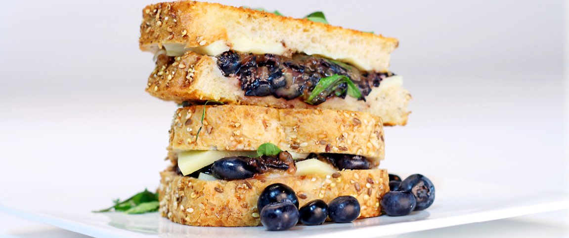Hero - Full Width/performancefoodservice-Recipes-GRILLED_FONTINA_BLUEBERRY-heroFull