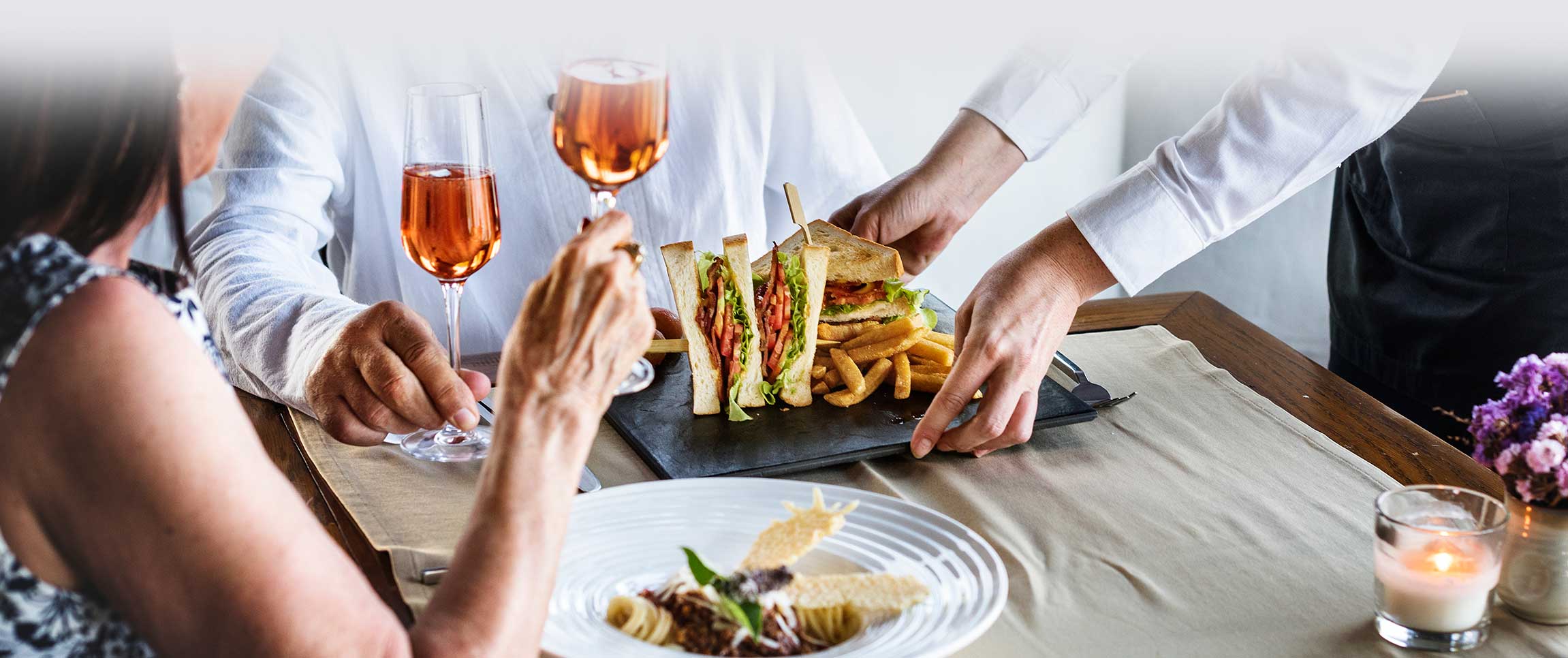 Articles/performancefoodservice-GetInspired-ThinkLikeAGuest-herofull