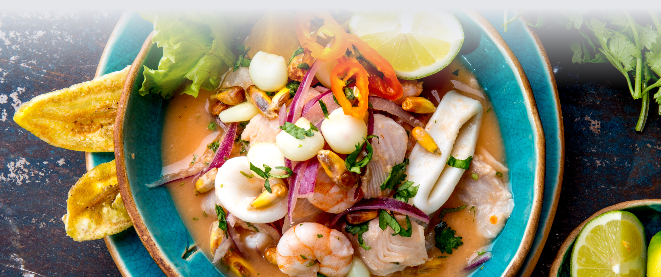Articles/Performancefoodservice-GetInspired-Colorful-Kitchen_heroFull