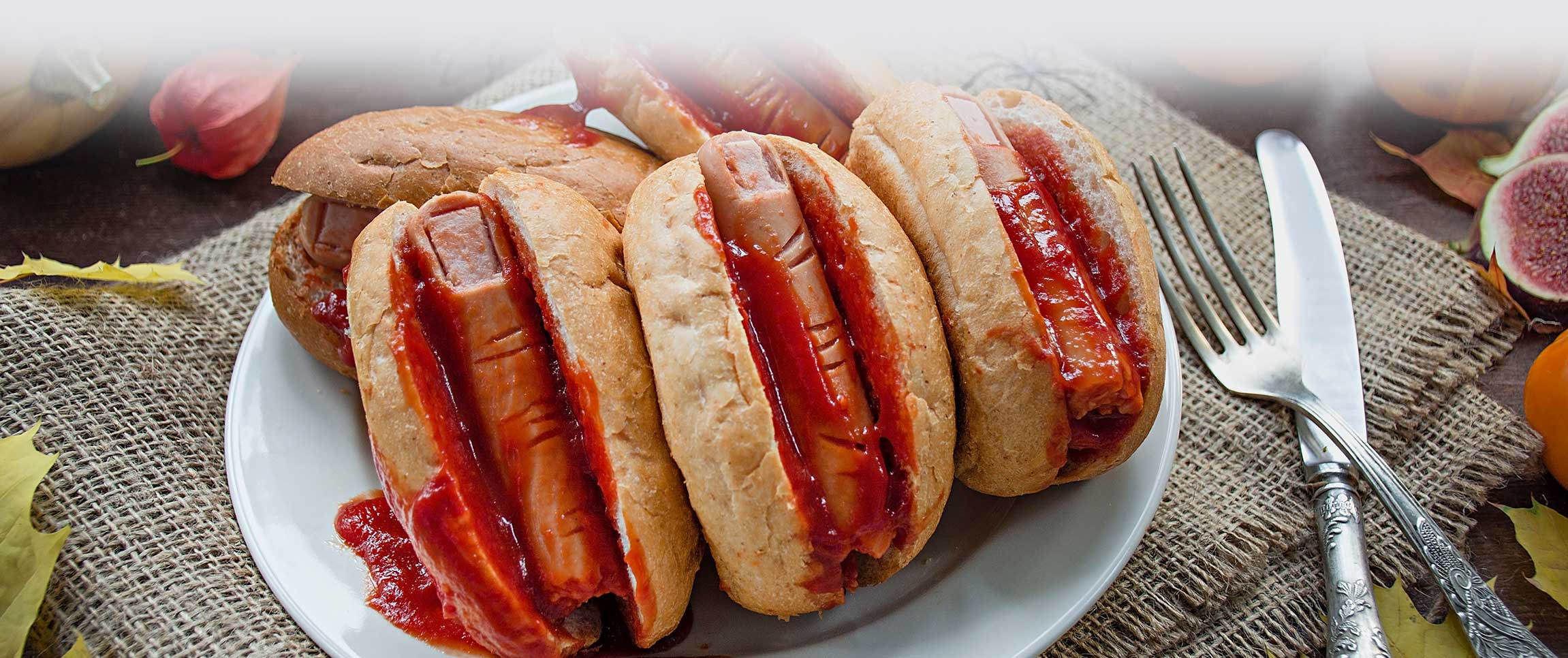 Hero - Full Width/performancefoodservice-recipes-SeveredFingerDogs-herofull