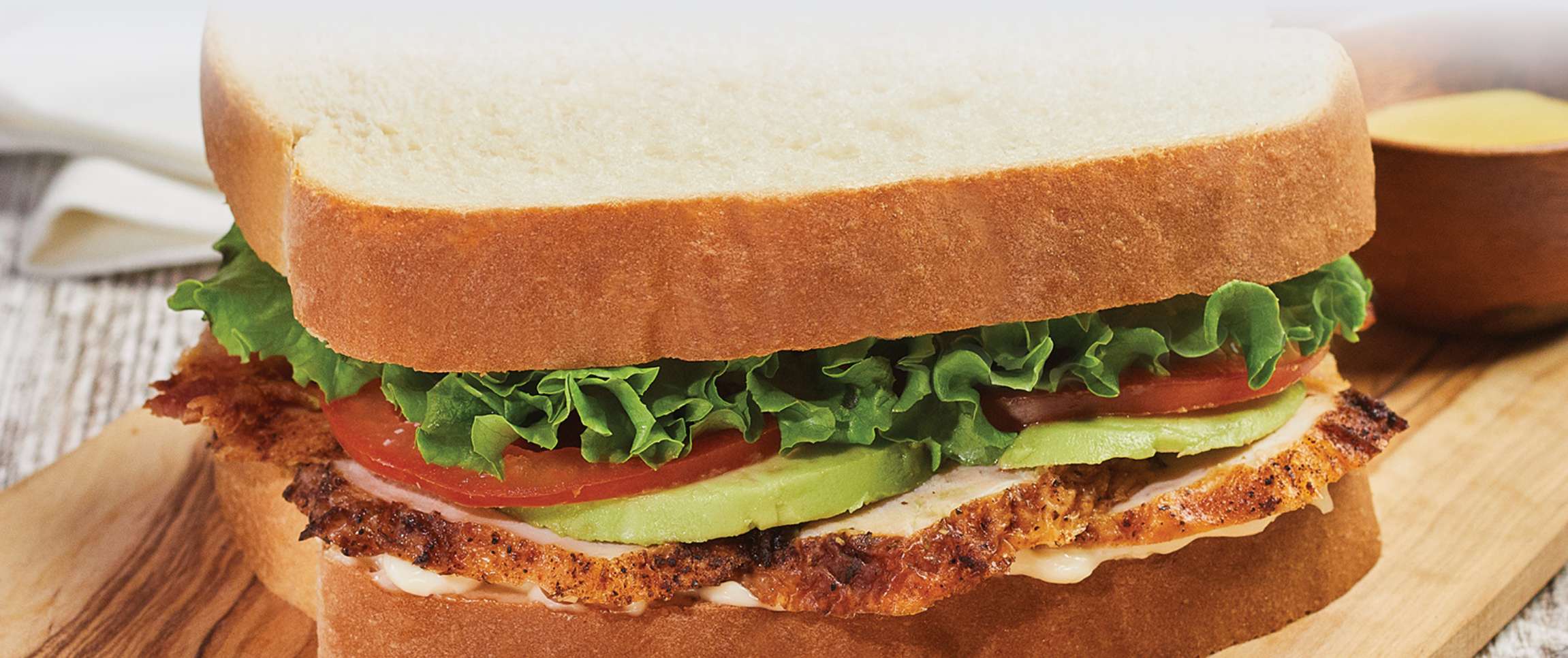 Hero - Full Width/Performancefoodservice-Recipes-Toasted_Turkey_BLTA-herofull