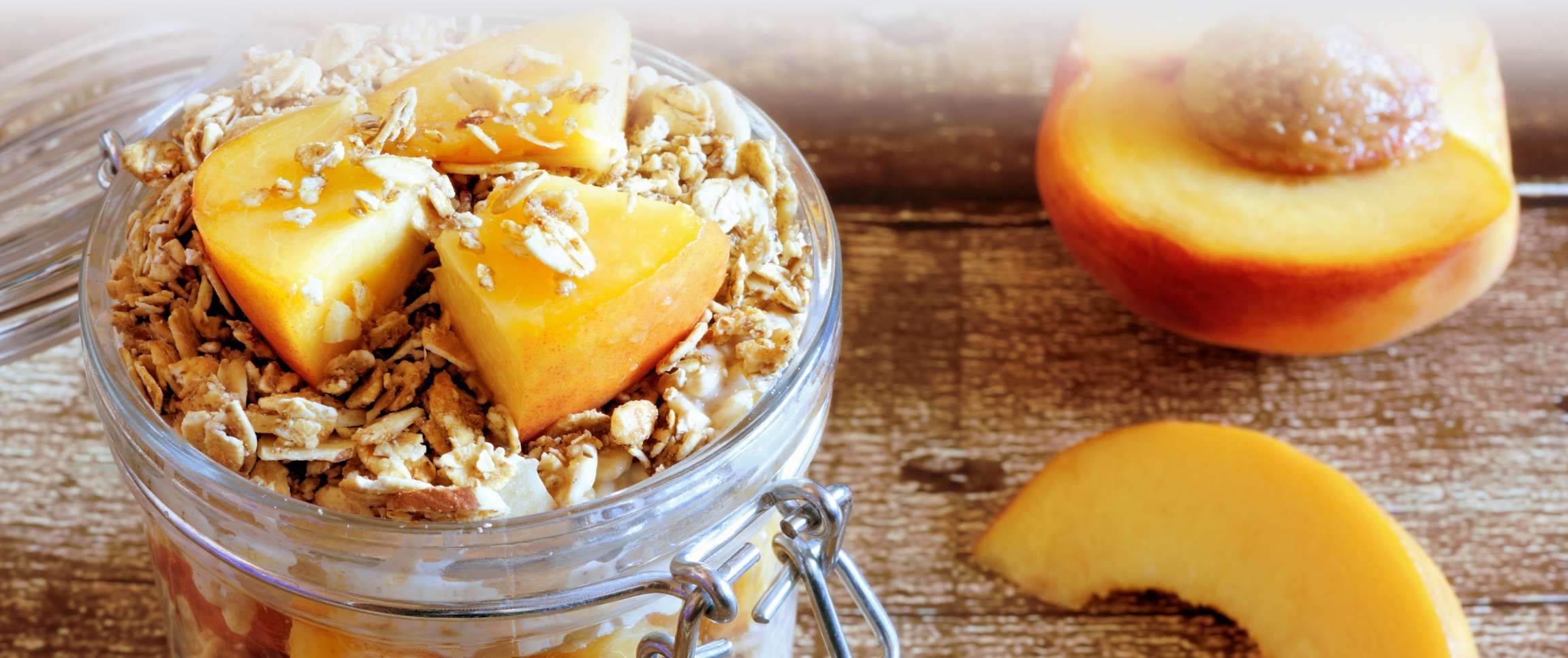 Hero - Full Width/Performancefoodservice-Recipes-Peach_Overnigh_Oats-herofull
