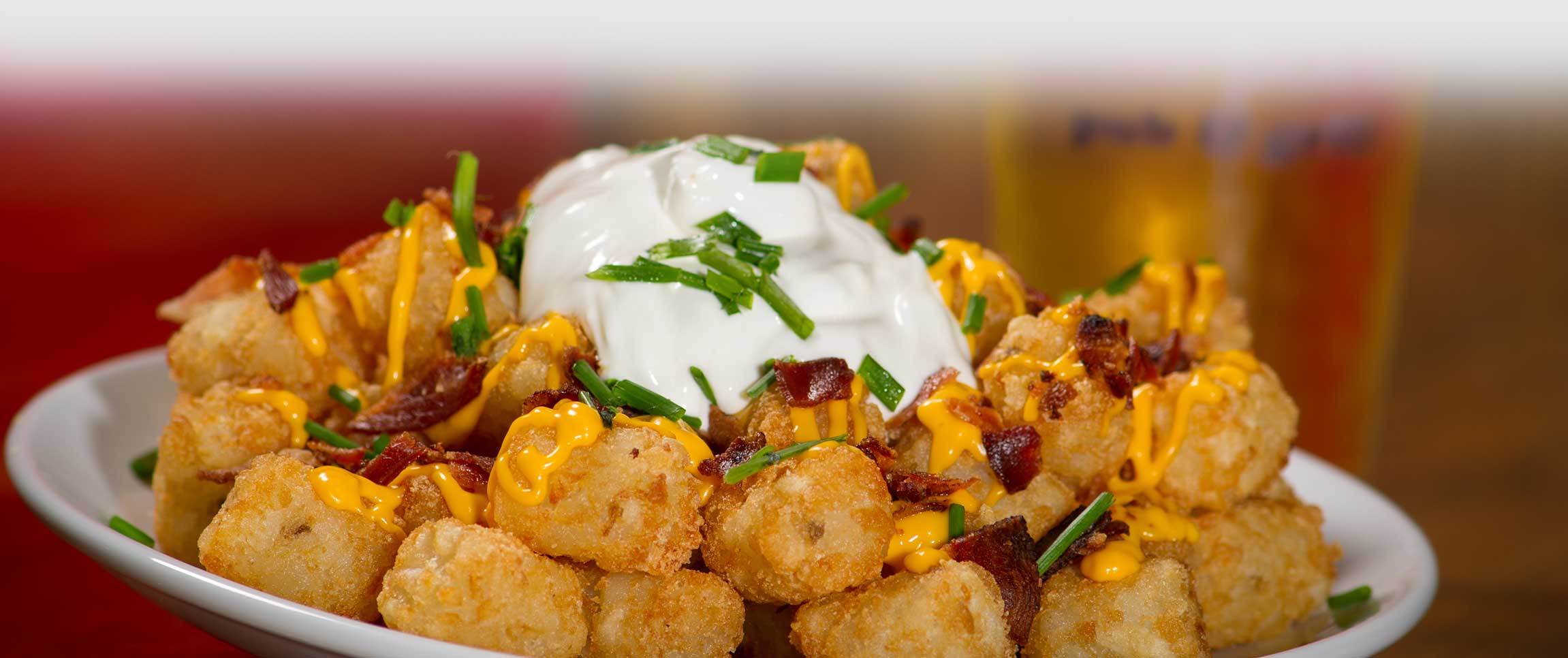 Articles/performancefoodservice-GetInspired-Scoring_Points_with_Sports_Fans-heroFull