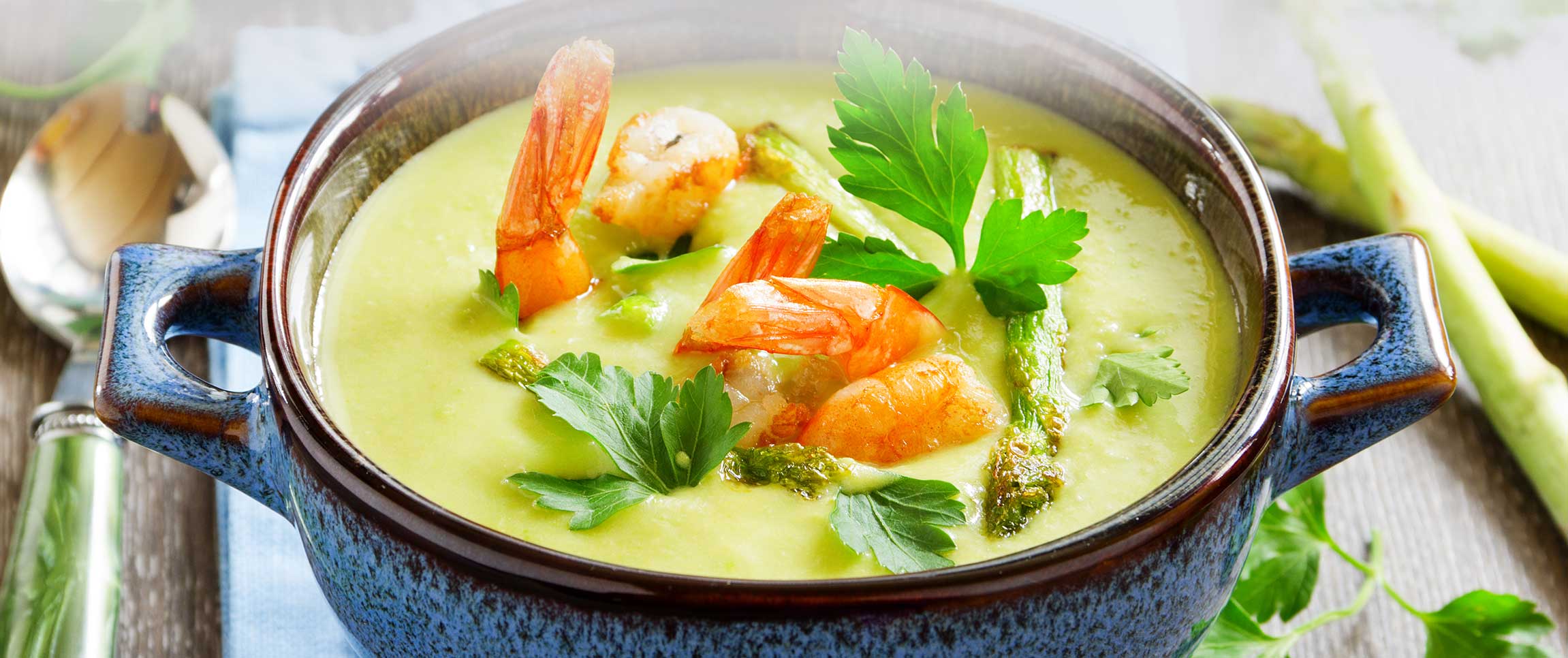 Hero - Full Width/performancefoodserviceRecipeCreamOfAsparagusShrimpSoupHerofull