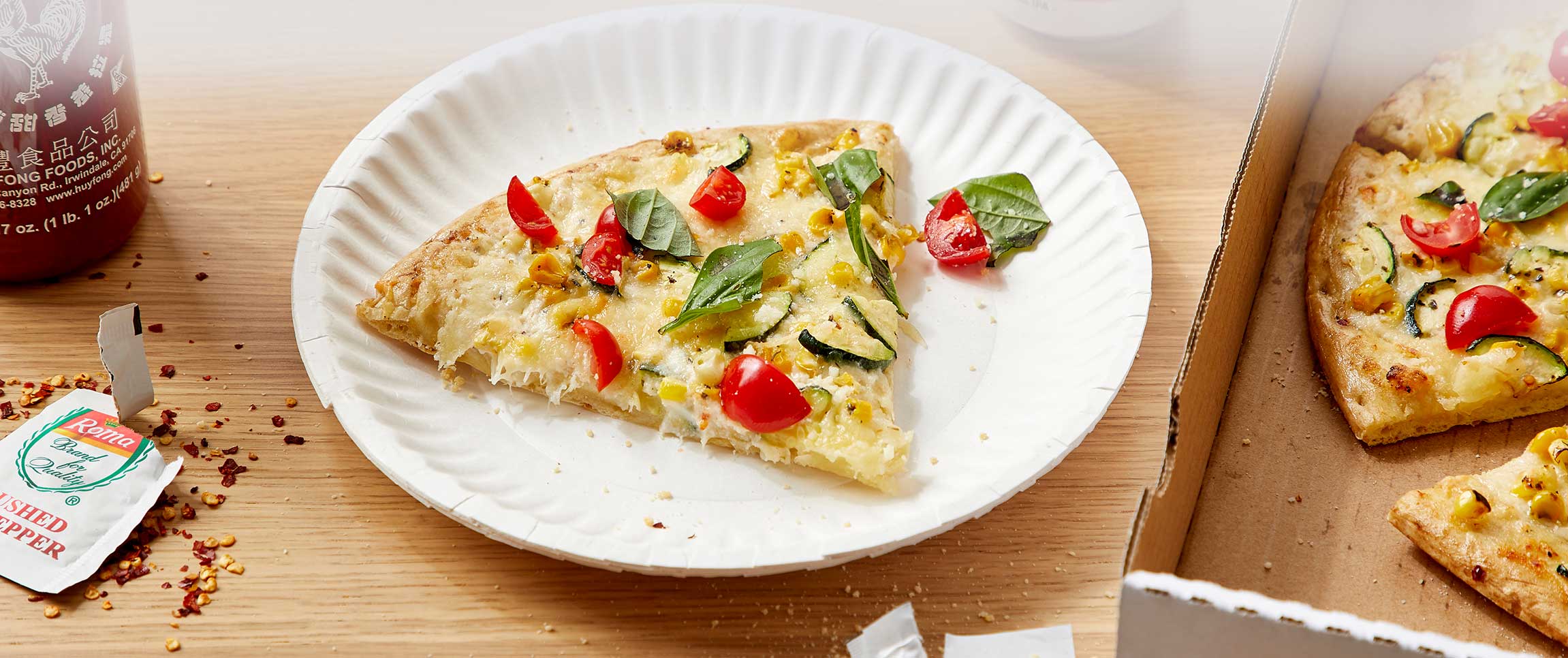 Hero - Full Width/performancefoodservice-DishRecipes-SummerVegetablePizza-ft
